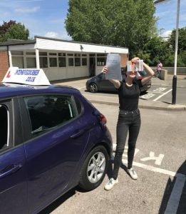 Congratulations to Julia from Central London on passing your practical test with the help of Carlos from Intensive Courses
