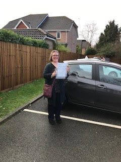 Congratulations to Tara in London N4 who passed her Driving Test with an intensive driving course from Intensive Courses