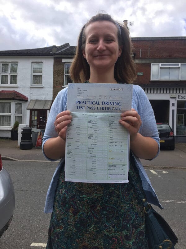 Congratulations to Charlotte in Wapping E1W, Tower Hamlets, on passing your driving test with an intensive driving course