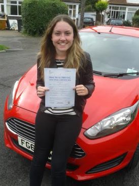 Congratulations to Lauren on passing your practical test with an intensive driving course and the help of Martin from Intensive Courses